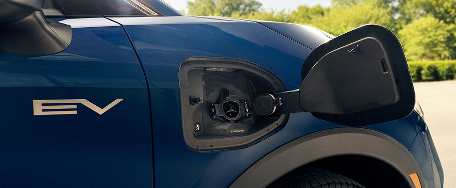 All the features that matter most come standard in the 2026 Mitsubishi Outlander Plug-in Hybrid.#19#