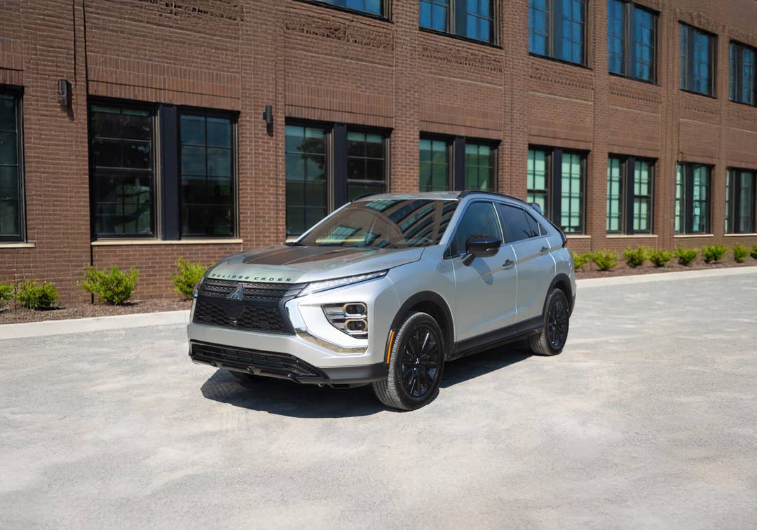 2025 Mitsubishi Eclipse Cross LE AWD