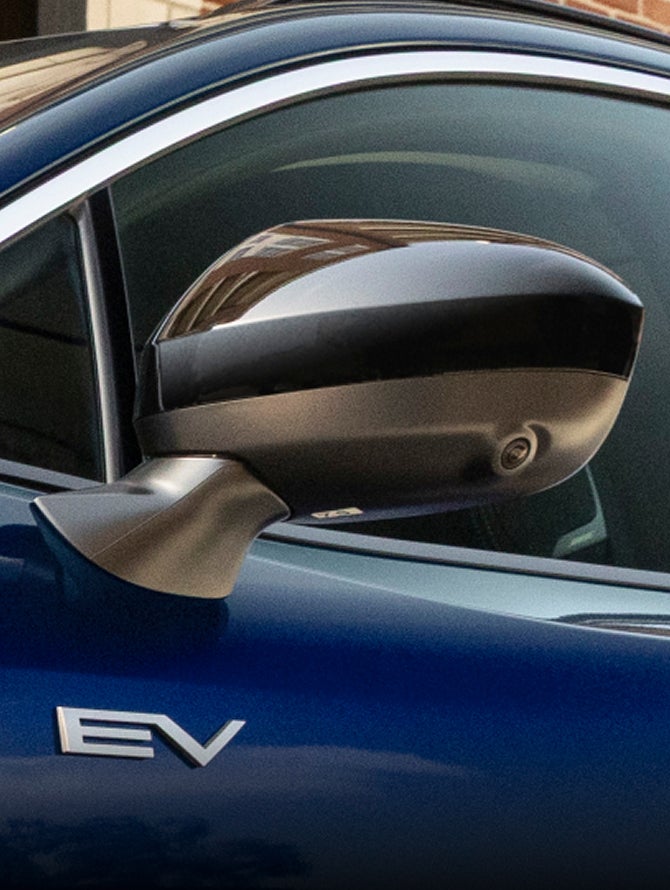 Black side mirrors on the 2027 Mitsubishi Eclipse Sportback EV