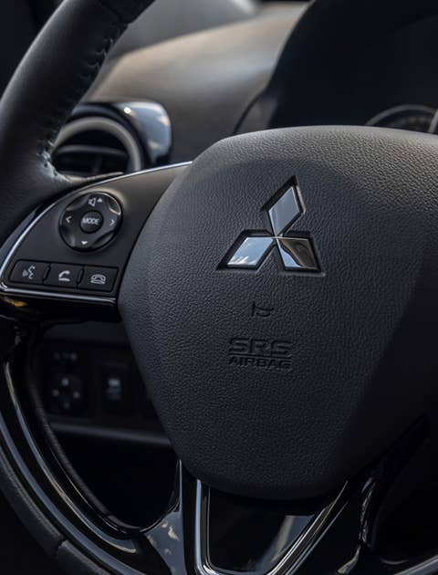 2024 Mitsubishi Mirage Interior, Exterior & Colors | Mitsubishi Motors