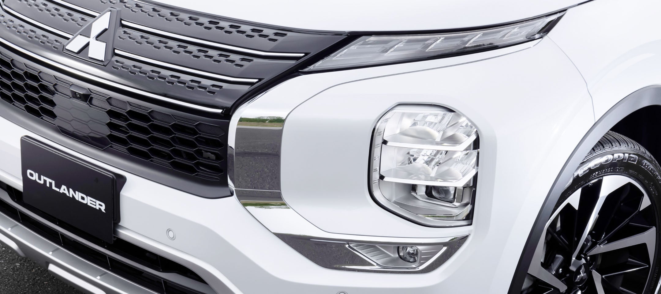 2024 Mitsubishi Outlander PHEV Accessories