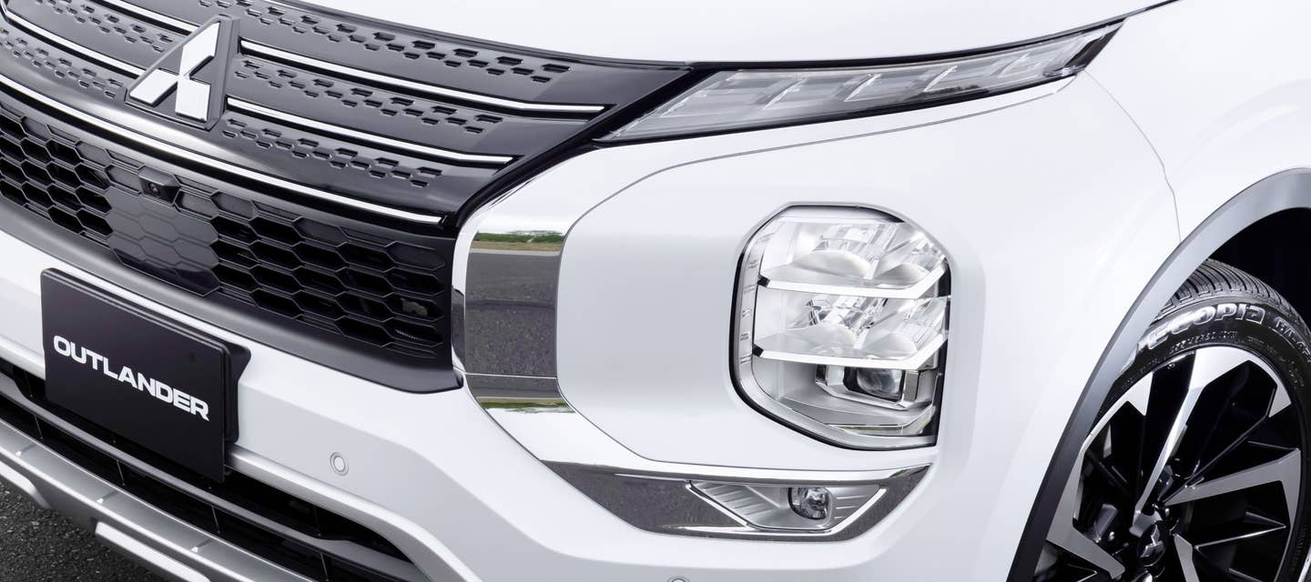 4 Pièces Bavettes Voiture Pour Mitsubishi Outlander PHEV 2021-2023 - Garde-Boue Rabats Roue Protection Anti-Éclaboussures Durable Imperméable