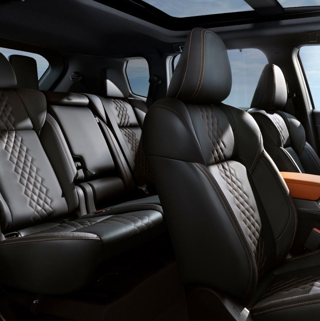 2025 Mitsubishi Outlander PHEV 3 Row SUV Seating Cargo