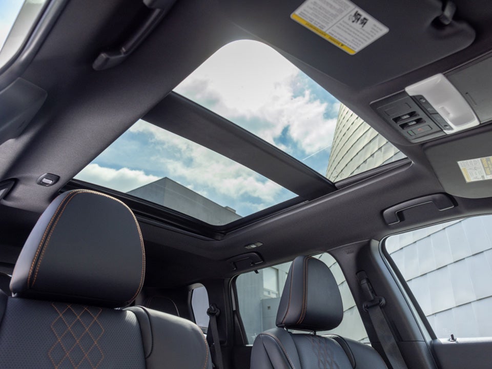 2023 Mitsubishi Outlander SUV Panoramic Sunroof