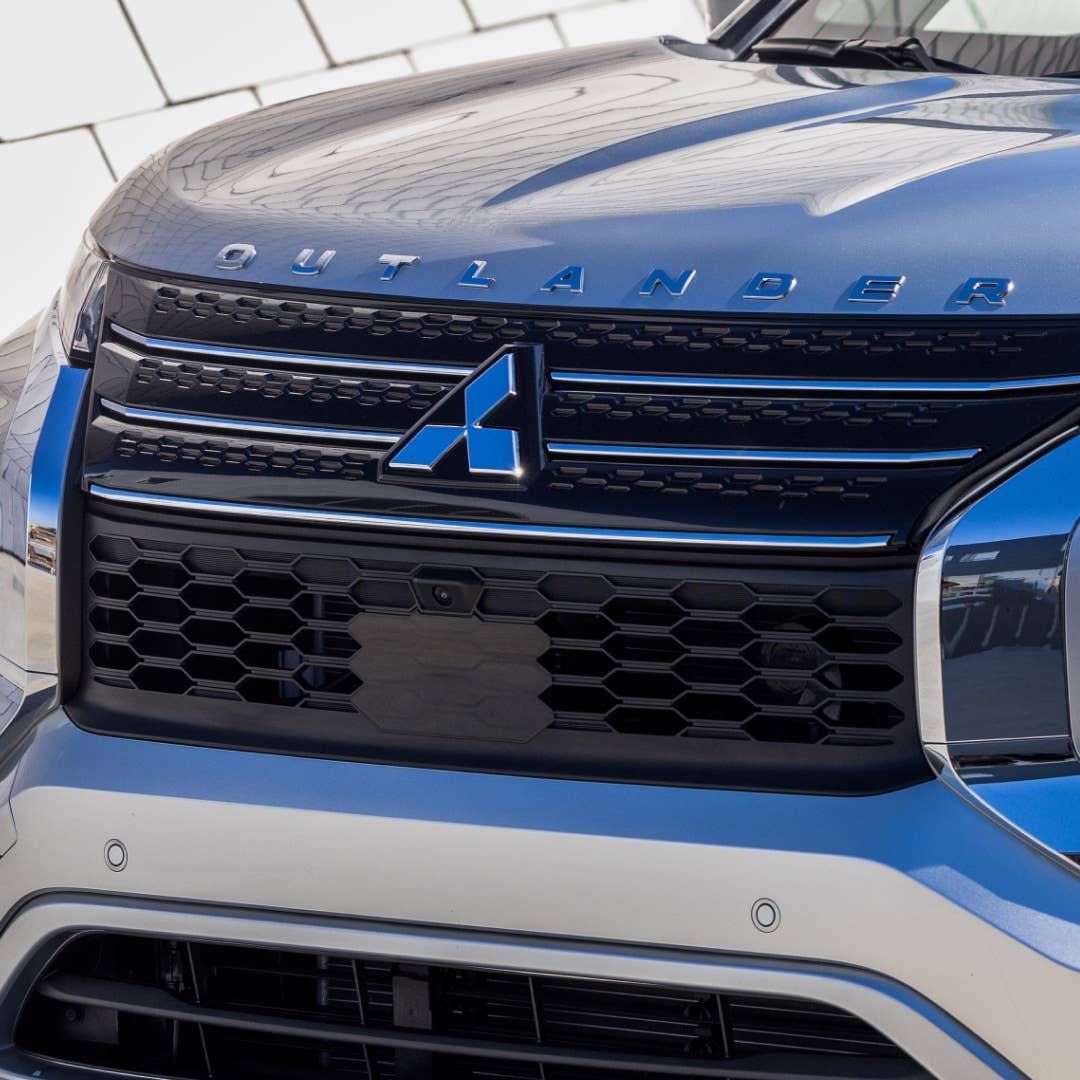 A new and light aluminum hood and harness on the 2023 Mitsubishi Outlander SUV