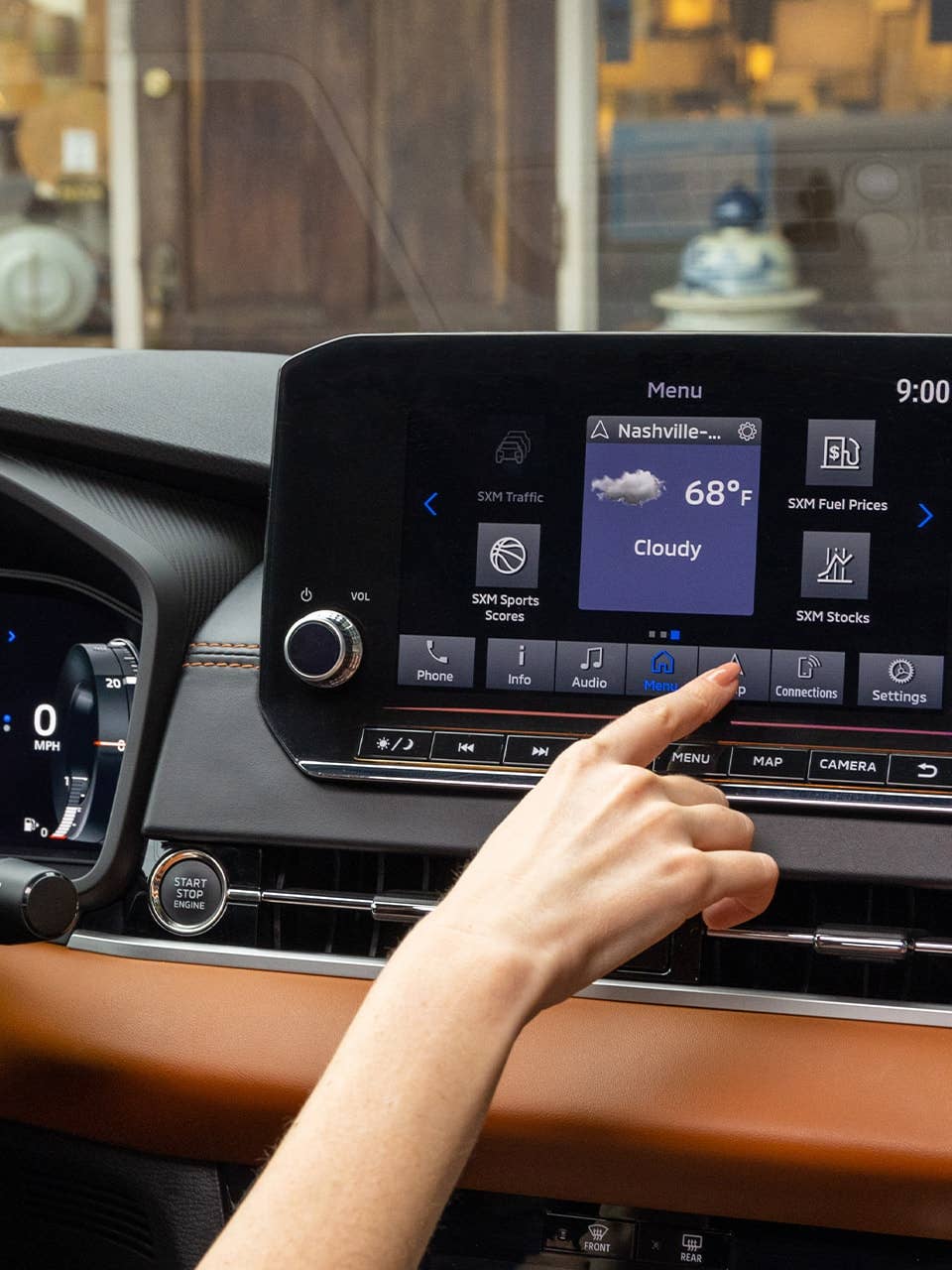 2023 Mitsubishi Outlander Technology - Remote Start | Mitsubishi Motors