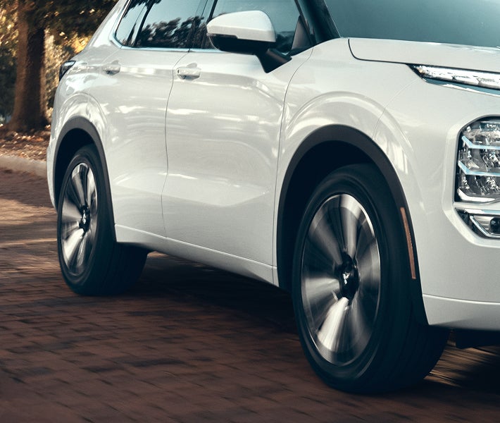 2026 Mitsubishi Outlander SUV with tire pressure monitoring system