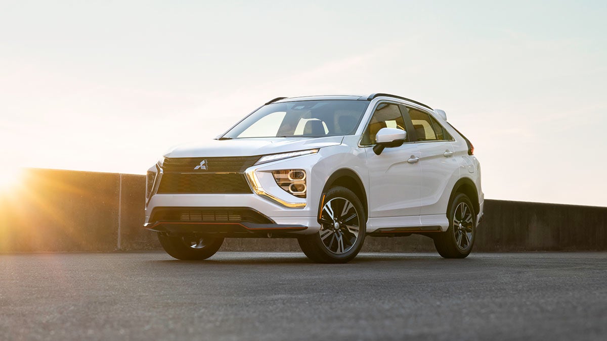 https://www.mitsubishicars.com/content/dam/mitsubishi-motors-us/images/siteimages/seo-images/cars/eclipse-cross/my24/twitter/2023-2024-mitsubishi-eclipse-vlp-tw.jpg